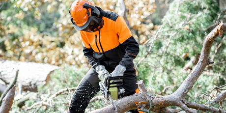 The Top 5 Must-Have Features in Safety Workwear