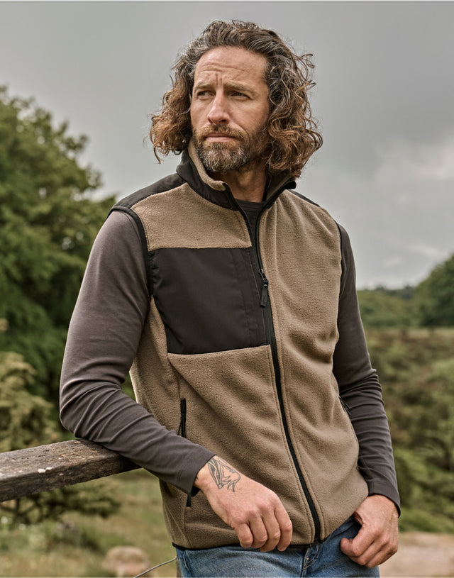 Clay/Black