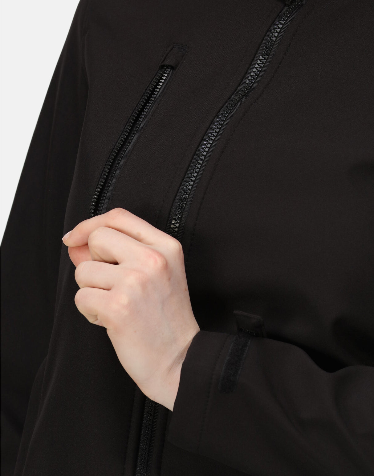 Black/Black